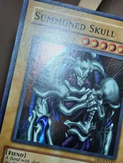 HP Summoned Skull DB1-EN142 Dark Beginning 1 Unlimited Super Rare - Image 3