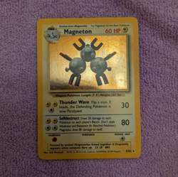 1999 Base Set Magneton 9/102 English 60HP Holo Rare - Image 1