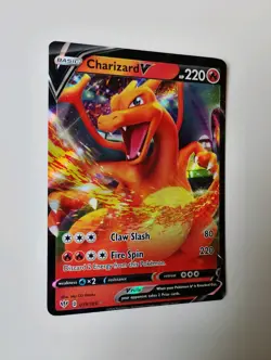 Pokemon Charizard V 019/189 Darkness Ablaze Holo Ultra Rare English 2020 HP 220 - Image 3
