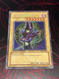 Dark Magician FL1-EN002 Good Secret Rare Englisch Limited Edition Vintage YuGiOh - Image 1