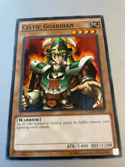 Celtic Guardian - YGLD-ENA09 - Common - Unlimited Edition NM Yugioh! - Image 1