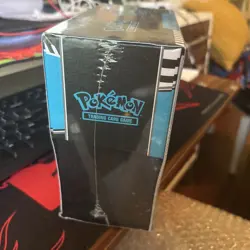 Pokemon TCG Black Bolt ETB New/Sealed Elite Trainer Box - Image 2