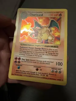 Pokemon TCG Charizard Base Set Holo Shadowless Rare Card 4/102 🔥🔥🔥 - Image 3