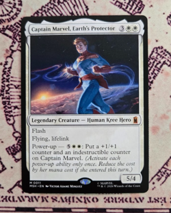 MTG Captain Marvel, Earth's Protector Marvel Super Heroes NM - Image 1