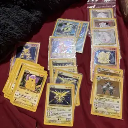 Pokemon TCG Zapdos 90 HP Base Set Holo Rare Card 16/102 Basic 1999 English - Image 1