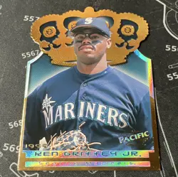 1999 Pacific Crown Die-Cuts Gold Crown INSERT #13 Ken Griffey Jr 🔥 CLEAN 🔥 - Image 1
