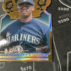 1999 Pacific Crown Die-Cuts Gold Crown INSERT #13 Ken Griffey Jr 🔥 CLEAN 🔥 - Image 5