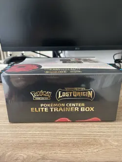 Pokemon: Sword & Shield Lost Origin Pokemon Center Elite Trainer Box 820650851353 - Image 5