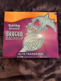 Dragon Majesty Elite Trainer Box. Empty Box. 100 random cards included. - Image 1