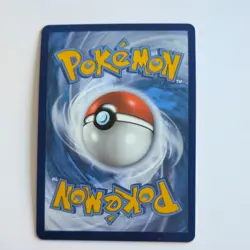 Flareon VMAX 018/203 Holo Evolving Skies Pokemon Card - Image 2