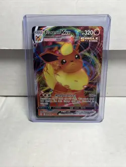 Pokemon TCG Flareon VMAX Evolving Skies 018/203 Holo Ultra Rare - Image 1