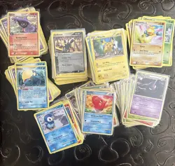 20+ guaranteed Vintage and Mid era Pokemon card lot Vintage Y2k Vtg limited - Image 1