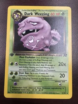 Dark Weezing Team Rocket 31/82 1st Edition Pokemon Card - LP+ - Image 1