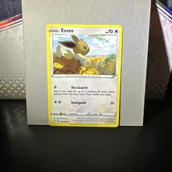 Pokemon Eevee TCG Evolving Skies Card 125/203 Non Holo & Reverse - Image 2