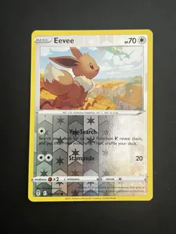Pokemon Eevee TCG Evolving Skies 125/203 Regular Common Reverse Holo Card - Image 1