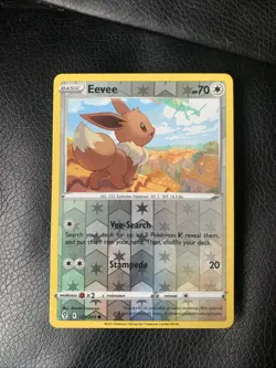 Pokemon Eevee TCG Evolving Skies 125/203 Regular Common Reverse Holo Card - Image 1