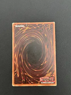 Dark Magician SDY-006 1st Edition Ultra Rare Yugioh - Image 2