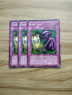Yu-Gi-Oh! - Fake Trap 3x - Full Playset Of Cards - Image 1