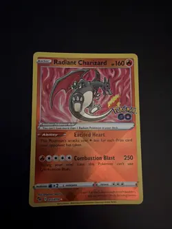Radiant Charizard 011/078 Pokemon GO Holo - Image 1