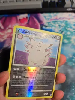 Clefable (Reverse Holo) 22/130 Diamond & Pearl (DMG) Pokemon TCG - Image 3