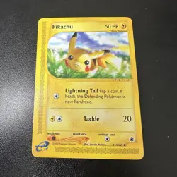 Pikachu 124/165 - Expedition Base Set Regular Basic English 2002 LP - Image 1