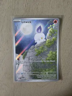 Litwick 101/086 Illustration Rare White Flare - Image 1