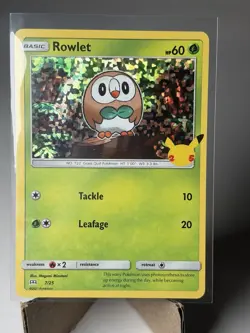 Pokemon Company Rowlet 007/025 McDonald's 25th Anniversary Holo Promo EN 2021 - Image 1