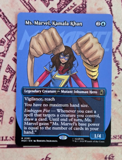 MTG Ms. Marvel, Kamala Khan Borderless Marvel Super Heroes NM - Image 1