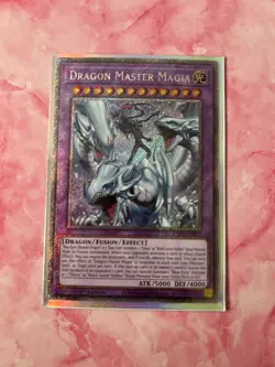 Yugioh: Dragon Master Magia - Platinum Secret Rare - RA04-EN055 - Near Mint - Image 1