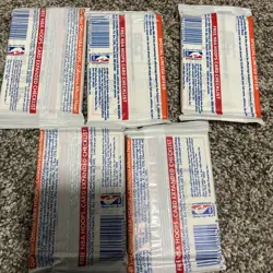 #200 SHOWING ON BACK of 1989-90 NBA Hoops sealed Pack w/ Michael Jordan - 1 pack - Image 4