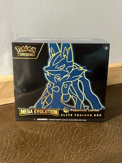 Pokemon TCG: Mega Evolution Pokemon Centre ETB Bundle Lucario & Gardevoir - Image 2