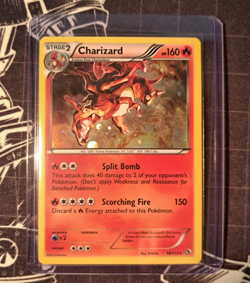 Pokemon Charizard 19/113 Cosmos Holo Black & White Legendary Treasures - Image 5