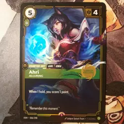 Ahri Alluring (Launch Exclusive) Riftbound Promo Card Foil Holographic NM+ - Image 1