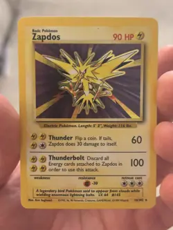 Pokemon Zapdos Card 16/102 Base Set Holo Rare Vintage 1999 WOTC Light Play. - Image 1