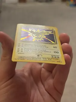 Pokemon Zapdos Card 16/102 Base Set Holo Rare Vintage 1999 WOTC Light Play. - Image 3