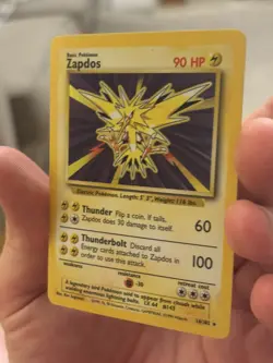 Pokemon Zapdos Card 16/102 Base Set Holo Rare Vintage 1999 WOTC Light Play. - Image 4