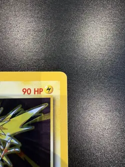 Pokemon TCG Zapdos Holo Rare Card Base Set 16/102, 1999 - Image 2