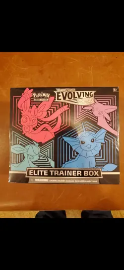 Evolving Skies ETB Elite Trainer Box Sealed Sylveon Vaporeon Glaceon Espeon Seal - Image 1