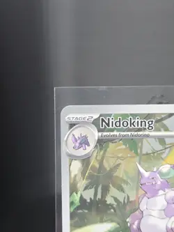 Nidoking 174/165 Sv: Scarlet & Violet 151 Illustration Rare Full Art Holo ENG - Image 2