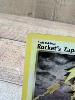 Rocket's Zapdos 15/132 Pokemon Celebrations: 25th Anniversary Holo NM - Image 2