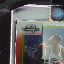 2020-21 Panini Contenders Optic Bill Russell #83-BRU Red 1983 Tribute Auto 10/25 - Image 3