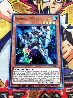Elemental HERO Solid Soldier ct15-en003 Ltd Ed (NM+) Ultra Rare Yu-Gi-Oh! - Image 1