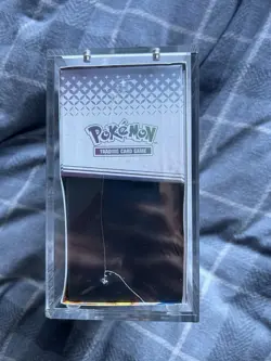 Pokemon Scarlet & Violet Prismatic Evolutions Elite Trainer Box - Image 4