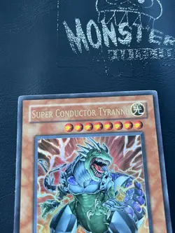 YUGIOH SUPER CONDUCTOR TYRANNO ULTRA RARE SD09-EN001 1ST EDITION PLAYED - Image 3