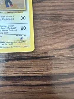 Pokemon TCG Magneton Holo Rare Base Set 9/102 - Image 2
