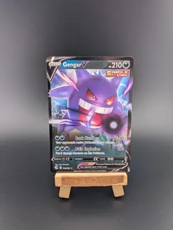 Pokemon Card Gengar v 156/264 Fusion Strike Half Art Holo Ultra Rare NM - Image 1