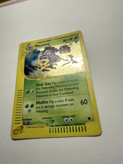 Pokemon 2002 Expedition Weezing Holo Foil 32/165 WOTC E-Reader Series - Image 2