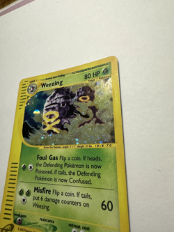 Pokemon 2002 Expedition Weezing Holo Foil 32/165 WOTC E-Reader Series - Image 3
