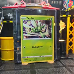 Scyther Astral Radiance Pokemon TCG 004/189 Sword & Shield SWSH10 Common - Image 3