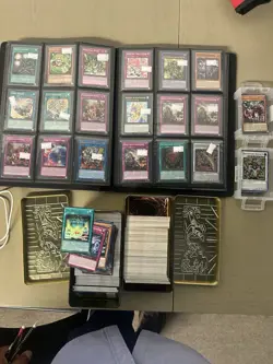 YU-GI-OH! Binder And Bulk Holo And Un Holos Over 1k Cards Includes Binder - Image 1